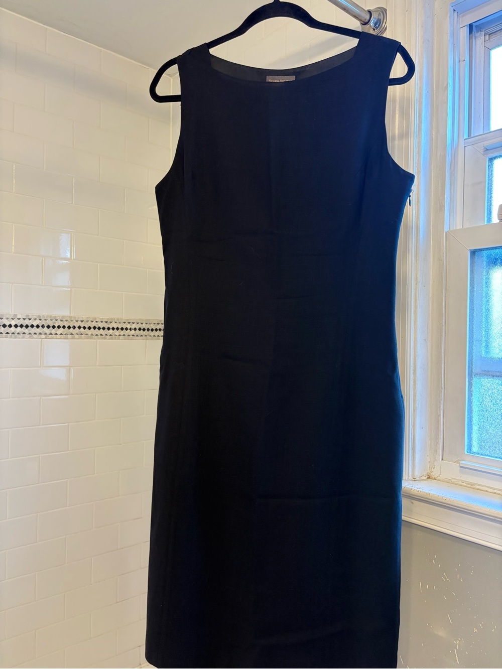 Banana Republic Classic Black Sleeveless 100% wool suiting Sheath Dress